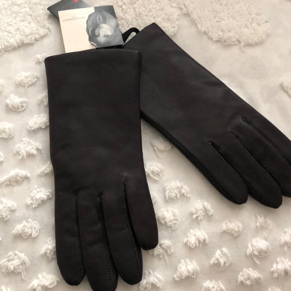 Dark brown leather gloves